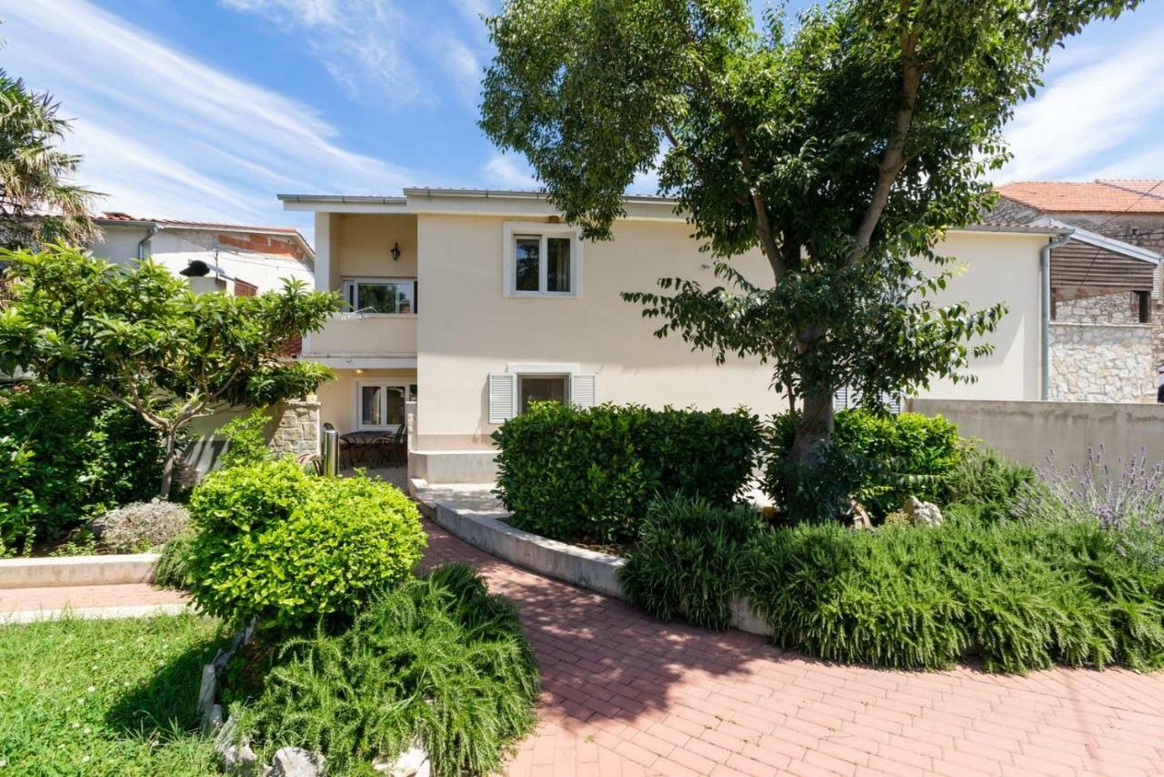 Apartment Vinko Tribunj-sovlje *